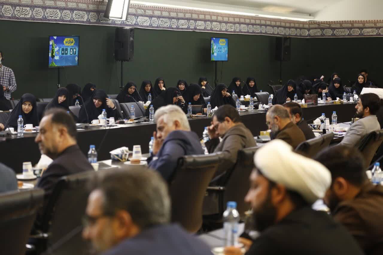 هیئت‌ها جلسات خود را در حسینیه شهدا برپا کنند