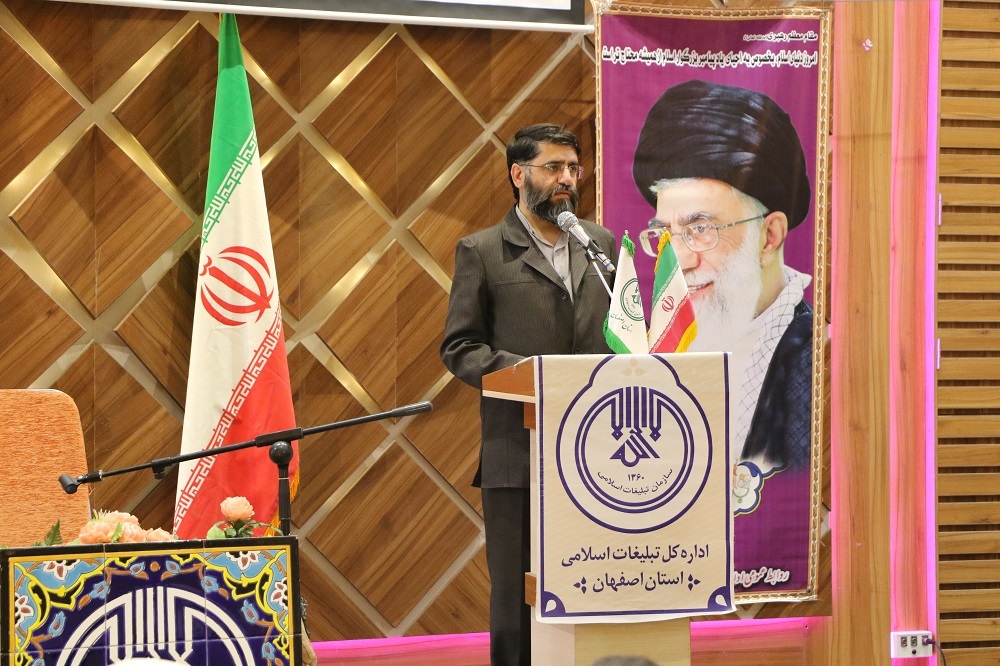 پرداختن به حلقههای فراموش شده برای فعالیتهای فرهنگی ضروری است پرداختن به حلقههای فراموش شده برای فعالیتهای فرهنگی ضروری است