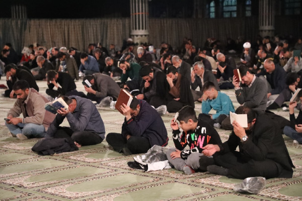 احیای شب نوزدهم ماه رمضان در مصلی شهرکرد