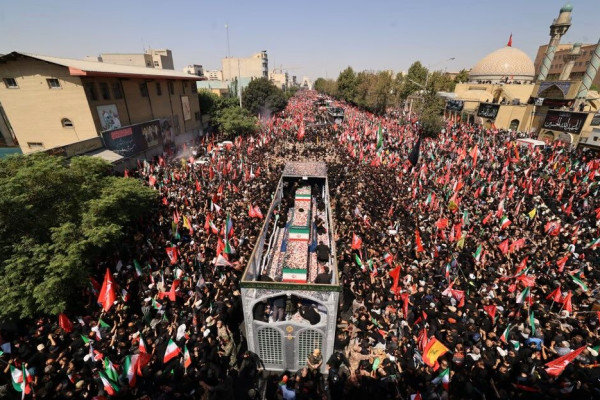 قدردانی نماینده ولی فقیه در استان در پی تشییع باشکوه قائد امت