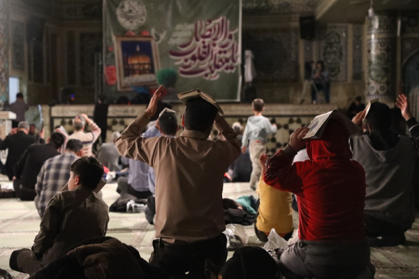 احیای شب نوزدهم ماه رمضان در مصلی شهرکرد