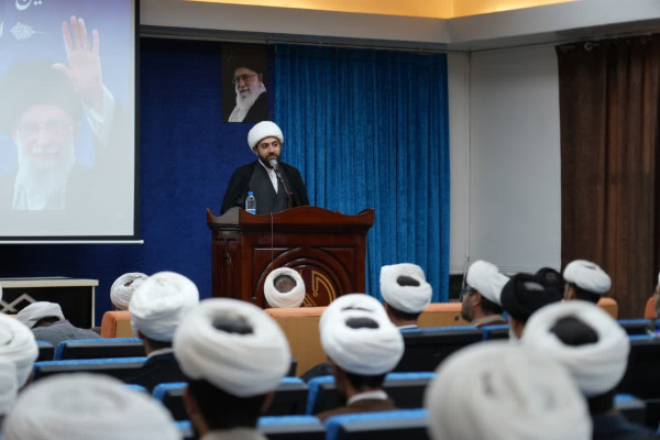 بازخوانی پیام امام شهید در اجلاسیه حوزه پیشرو و سرآمد لرستان