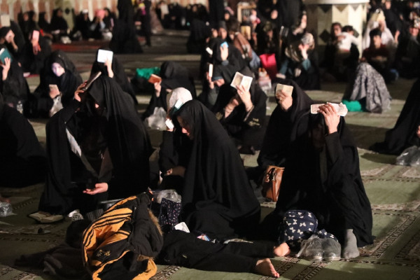 احیای شب نوزدهم ماه رمضان در مصلی شهرکرد