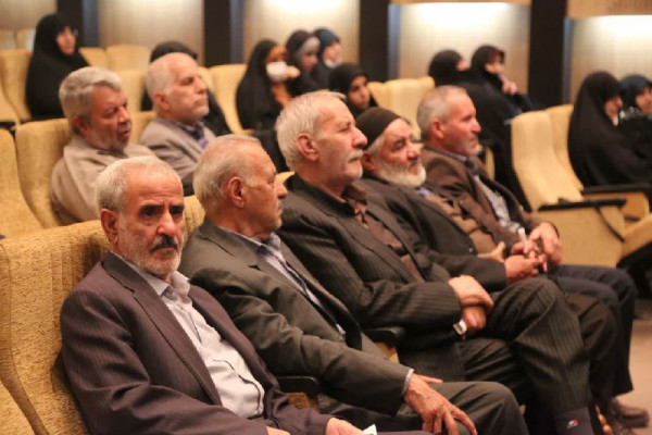 نشست بررسی چالش‌های پیش روی آب استان