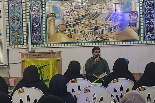 کارگاه «جهاد تبیین» در حسینه رزمندگان برگزار شد