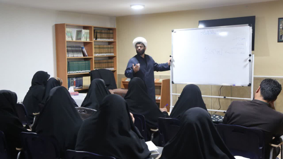 کارگاه مهارت‌های ارتباط و تعامل مثبت با نوجوان